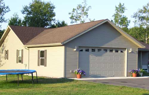 custom garage northern minnesota